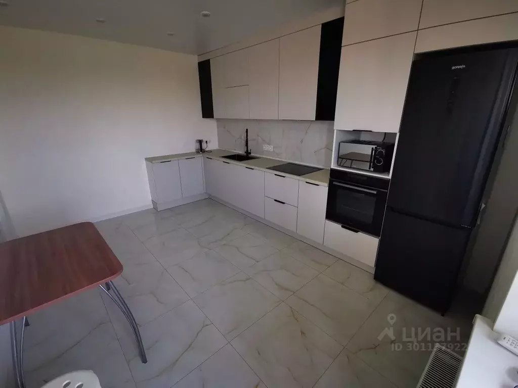 2-к кв. Адыгея, Тахтамукайский район, Старобжегокайское с/пос, Новая ... - Фото 2