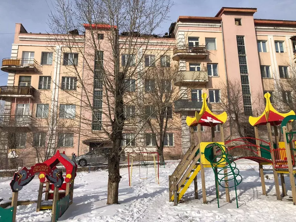 Комната Бурятия, Улан-Удэ Комсомольская ул., 25 (30.0 м) - Фото 1