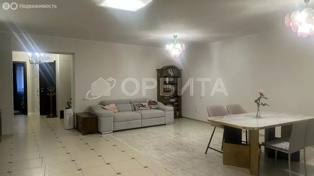 3-комнатная квартира: Тюмень, улица Максима Горького, 55 (104.7 м) - Фото 2
