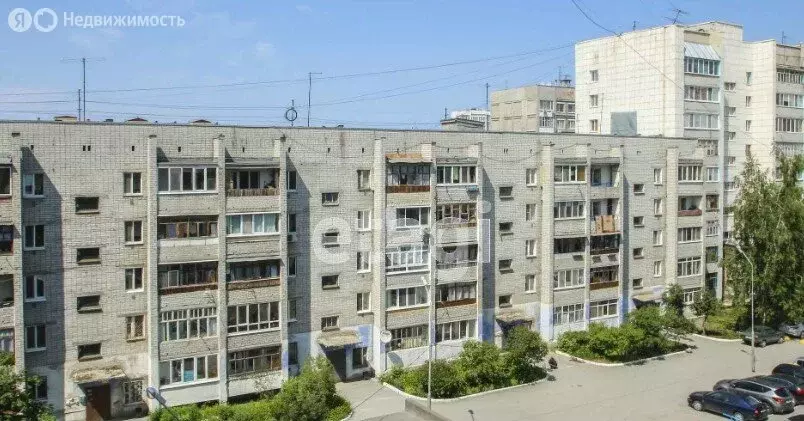 2-комнатная квартира: Тюмень, улица Максима Горького, 23 (50.3 м) - Фото 2