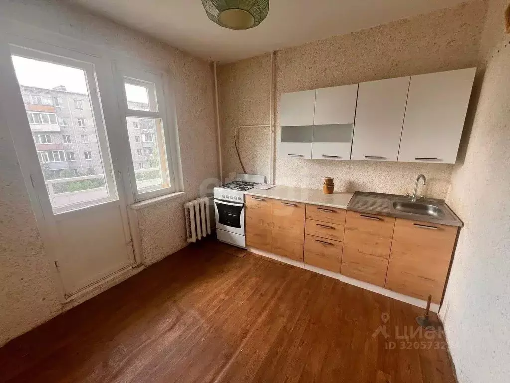 2-к кв. Костромская область, Красное-на-Волге пгт ул. Советская, 24 ... - Фото 2