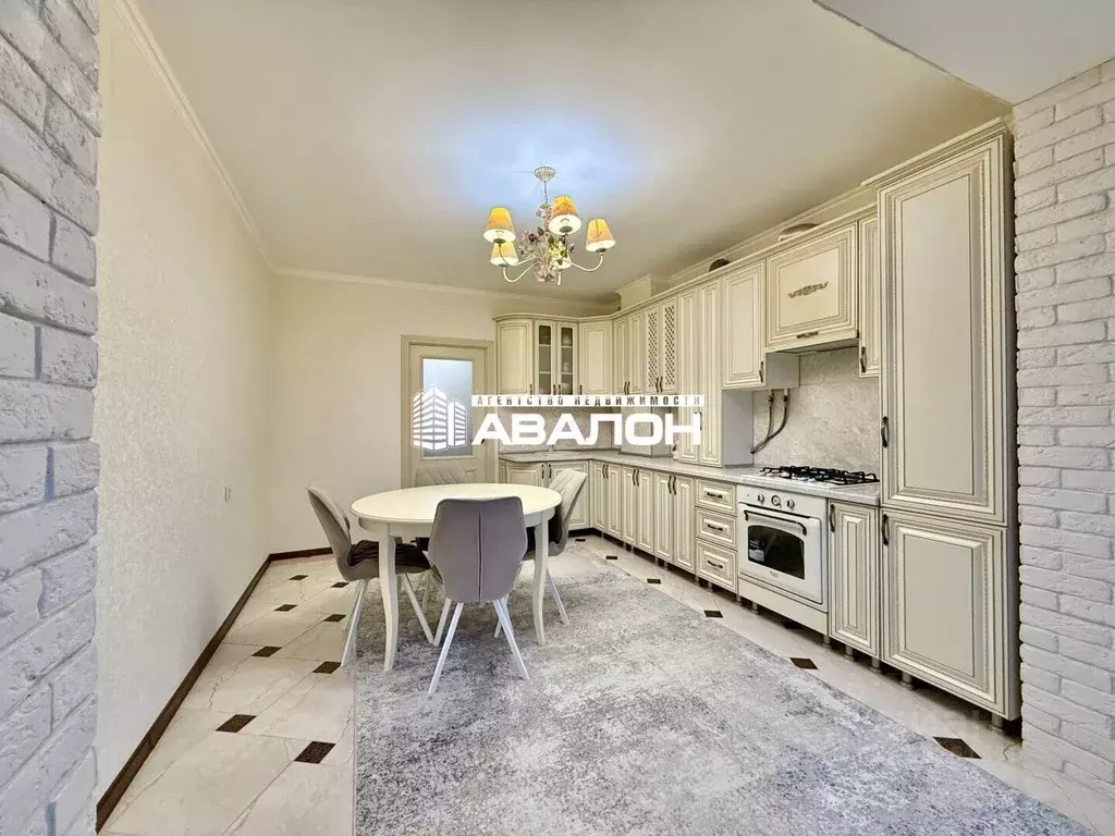 2-к кв. Ставропольский край, Ессентуки ул. Орджоникидзе, 83К2 (73.3 м) - Фото 2