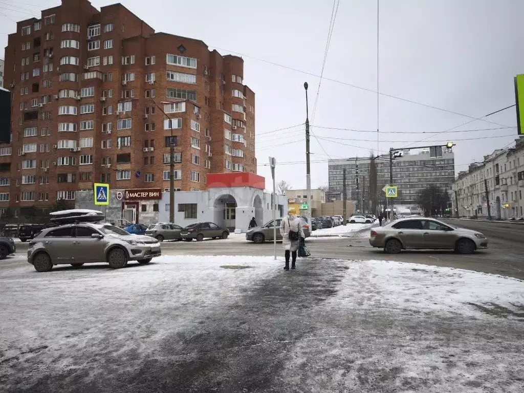 Торговая площадь в Башкортостан, Уфа ул. Ферина, 4 (277 м) - Фото 1