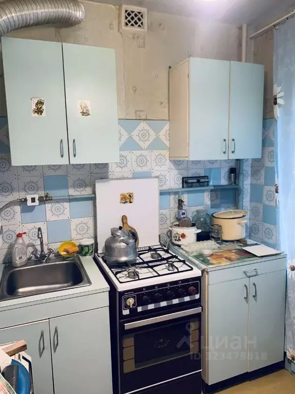 3-к кв. Волгоградская область, Волгоград ул. Мясникова, 10 (58.6 м) - Фото 2