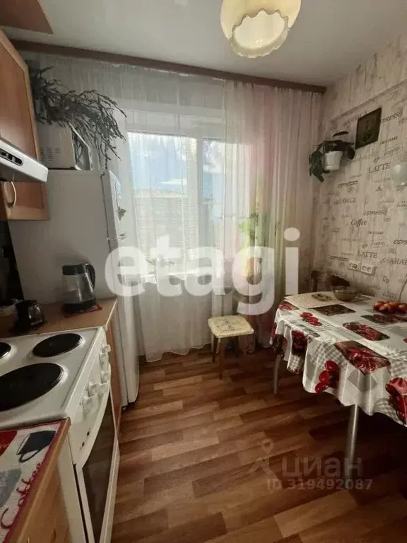 3-к кв. Бурятия, Улан-Удэ ул. Бабушкина, 22 (52.2 м) - Фото 0