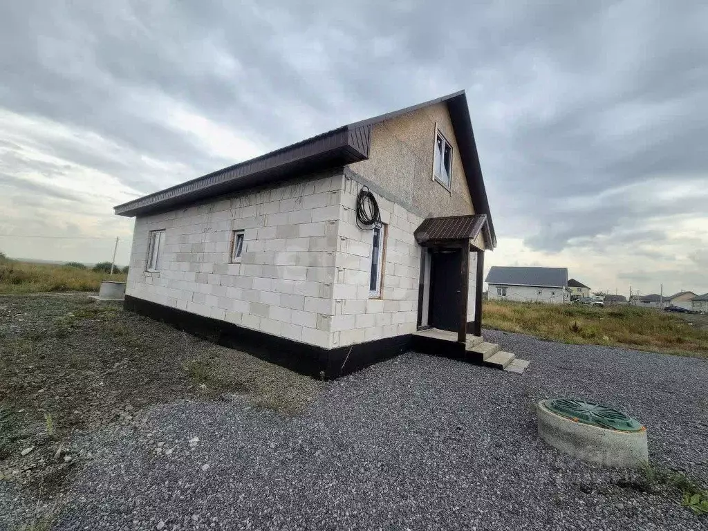 Дом в Челябинская область, Красноармейский муниципальный округ, пос. ... - Фото 0