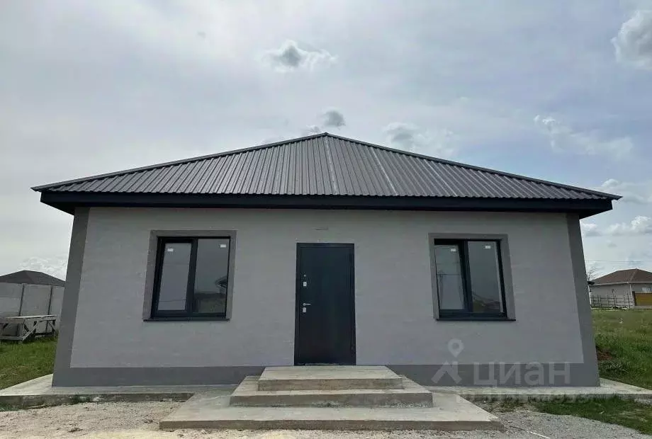 Дом в Крым, Симферопольский район, с. Урожайное, Имени Александра ... - Фото 0