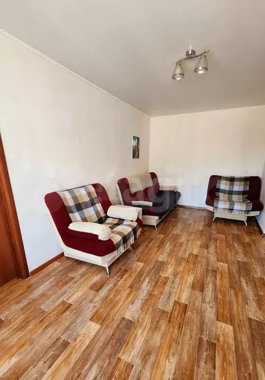 2-к. квартира, 42,9 м, 4/4 эт. - Фото 1