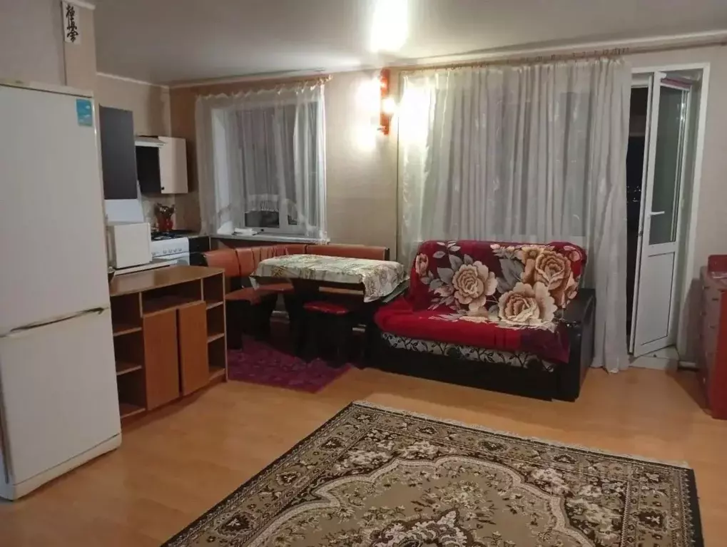 2-к кв. Волгоградская область, Городище рп ул. Имени 62-й Армии, 1 ... - Фото 1
