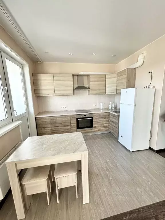 1-к кв. Иркутская область, Иркутск Радужный мкр, 113 (38.0 м) - Фото 0