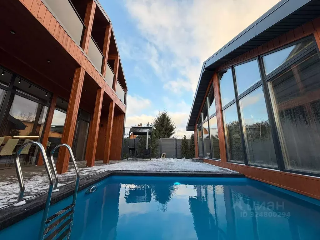 Дом в Московская область, Одинцовский городской округ, д. Ликино 75Б ... - Фото 2