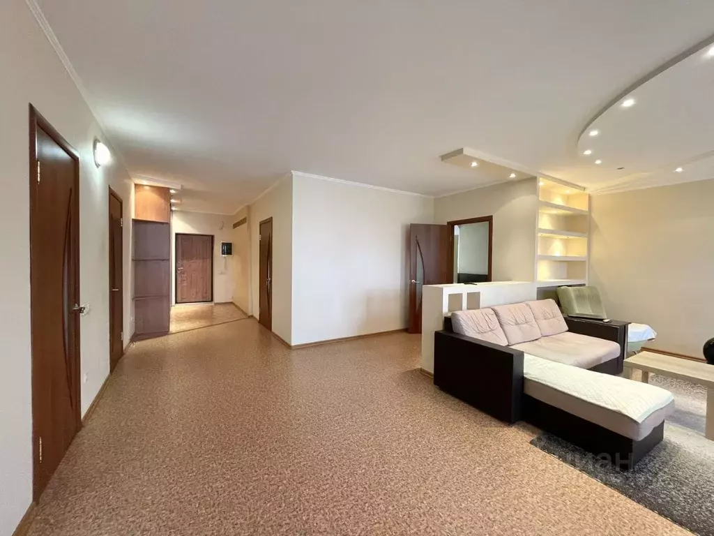 3-к кв. Омская область, Омск Омская ул., 107 (102.7 м) - Фото 1