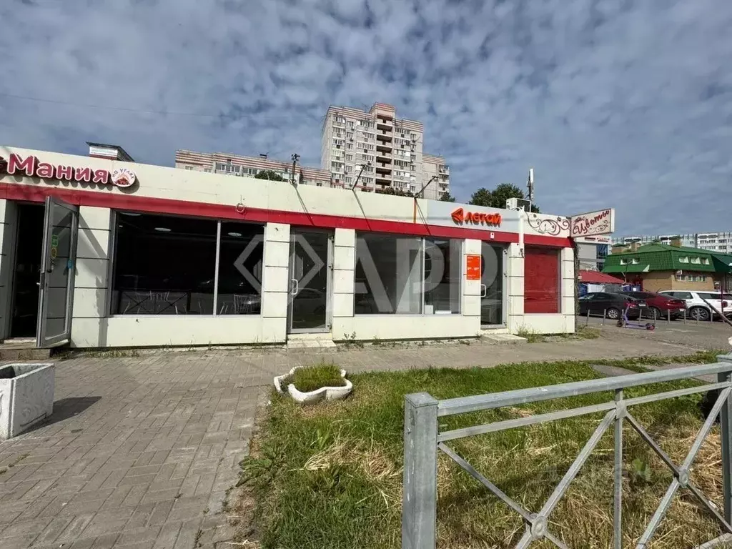 Торговая площадь в Татарстан, Казань ул. Юлиуса Фучика, 105А (13 м) - Фото 0