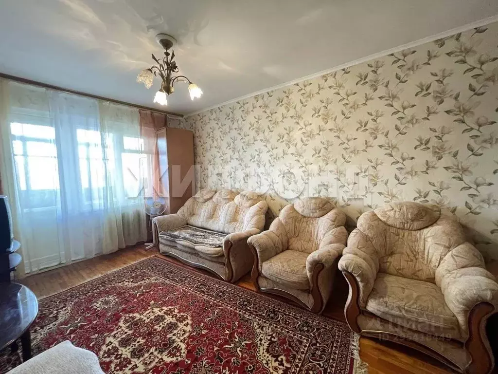 3-к кв. Белгородская область, Белгород ул. Победы, 83 (62.0 м) - Фото 0
