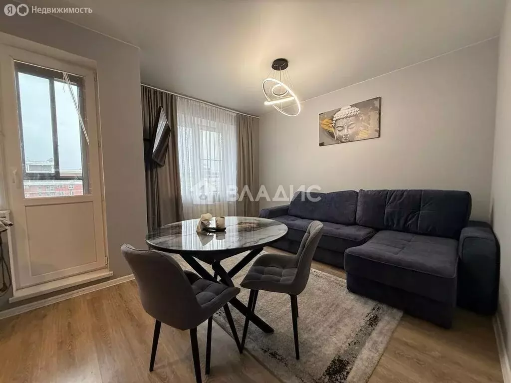 1-комнатная квартира: Мирный, улица Академика Северина, 9/2 (42 м) - Фото 1