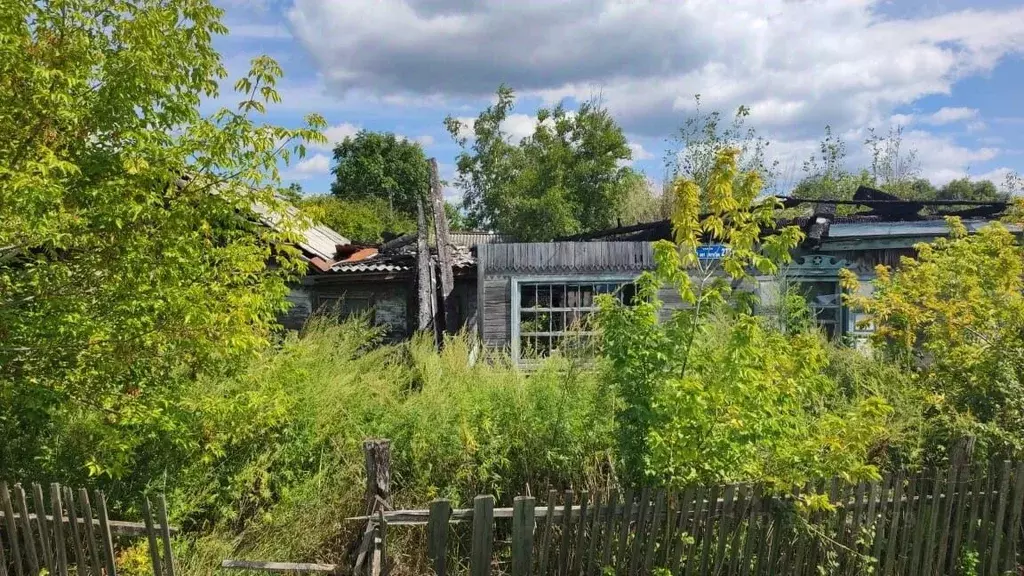 Дом в Приморский край, с. Чугуевка ул. 50 лет Октября (52 м) - Фото 0