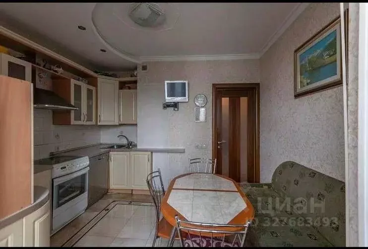 3-к кв. Москва Пятницкое ш., 12к3 (85.0 м) - Фото 1