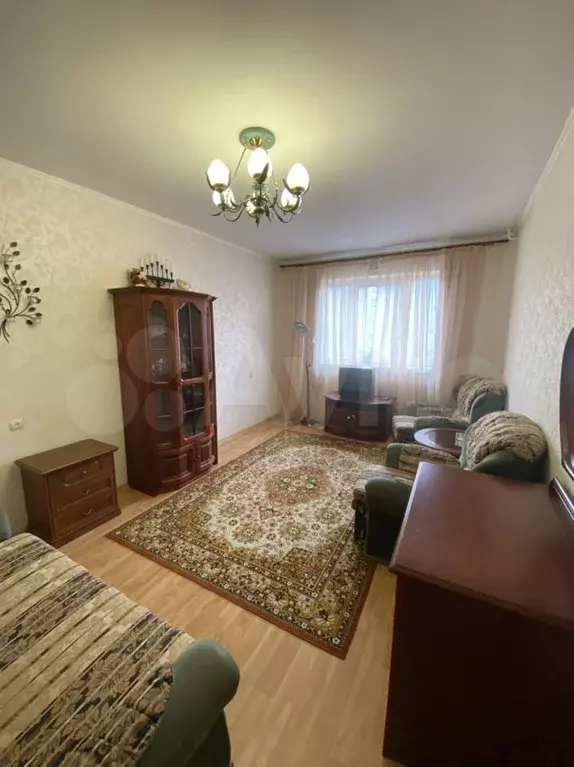 1-к. квартира, 40 м, 7/9 эт. - Фото 0