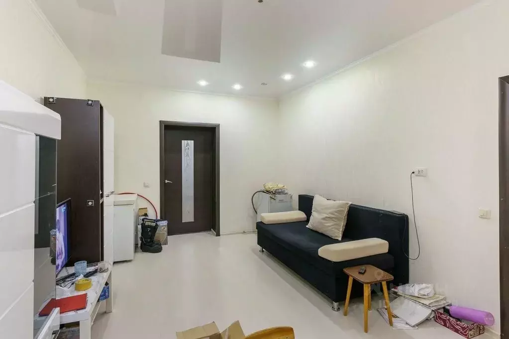 3-к кв. Тюменская область, Тюмень ул. Космонавтов, 6к1 (65.9 м) - Фото 1