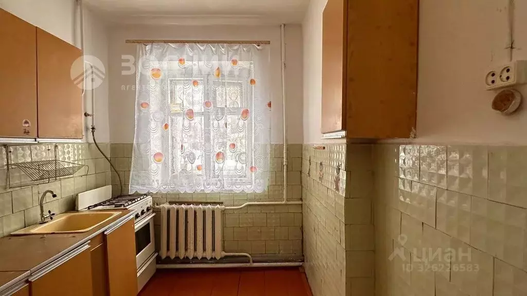 3-к кв. Чувашия, Урмары пгт пер. Чапаева, 1 (49.9 м) - Фото 1