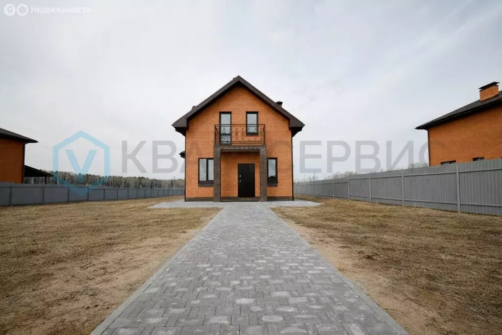 Дом в село Усть-Заостровка, 4-я Северная улица (122 м) - Фото 1