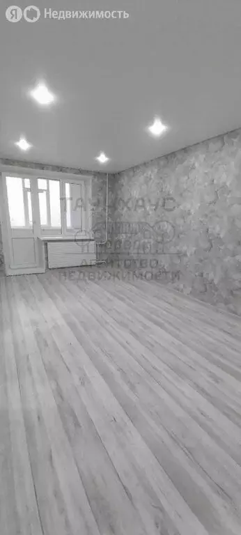 2-комнатная квартира: Нефтекамск, улица Строителей, 91Б (56 м) - Фото 1