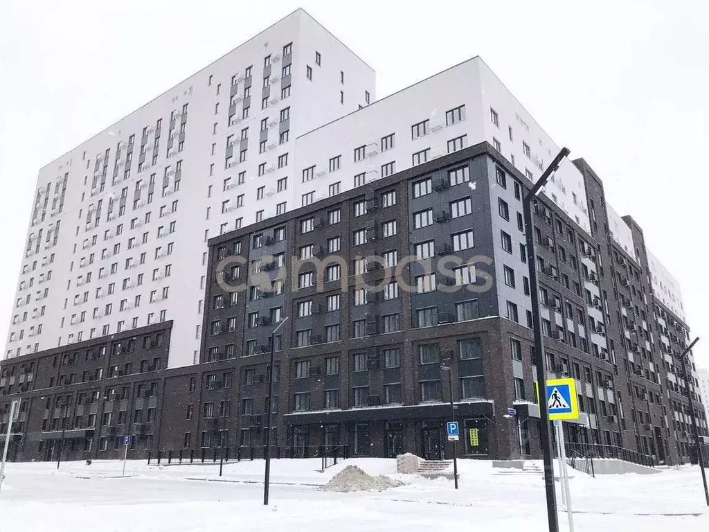 2-к кв. Тюменская область, Тюмень Новгородская ул., 20 (69.4 м) - Фото 0