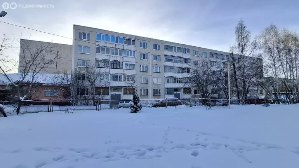 2-комнатная квартира: Среднеуральск, переулок Гашева, 4 (53 м) - Фото 1