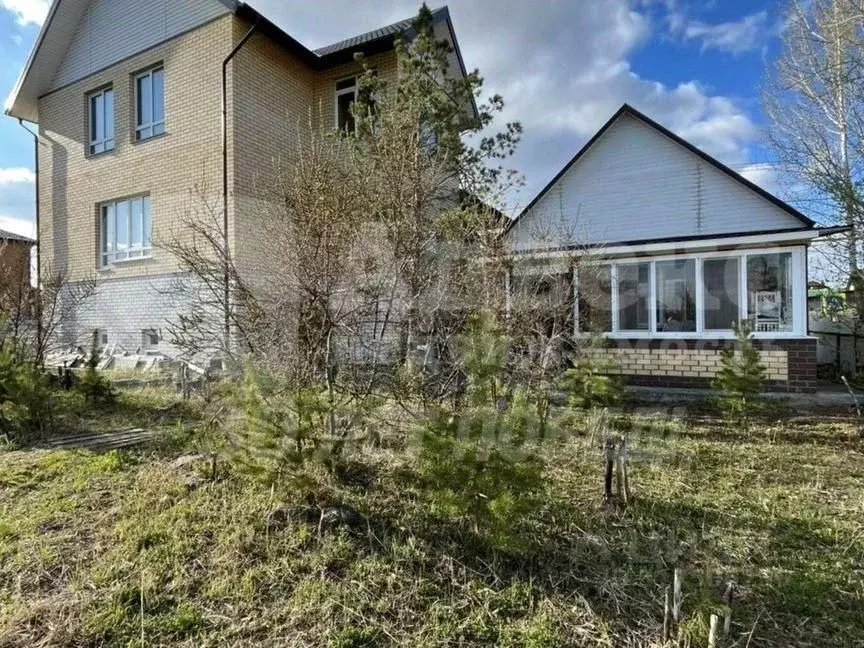 Дом в Тюменская область, Тюмень Энтузиастов мкр, ул. Югорская, 26 (240 ... - Фото 2