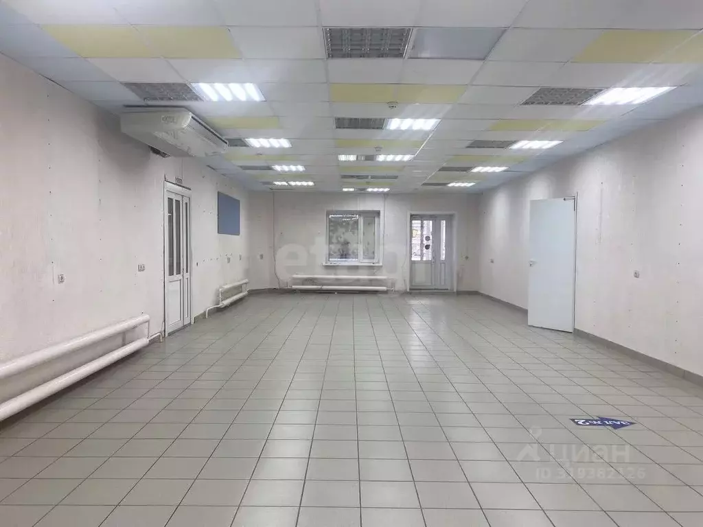 Помещение свободного назначения в Коми, Сыктывкар ул. Ленина, 23А (229 ... - Фото 1