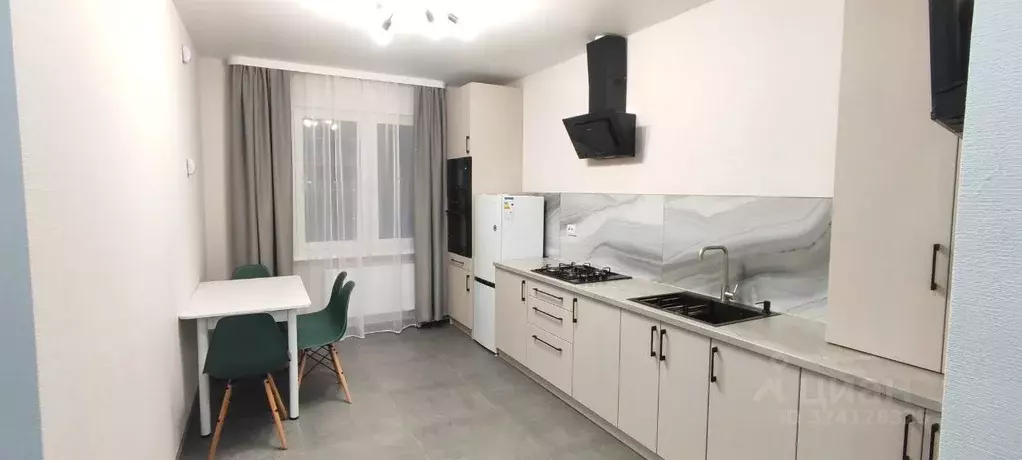 2-к кв. Калининградская область, Калининград ул. Левитана, 65к4 (61.0 ... - Фото 1