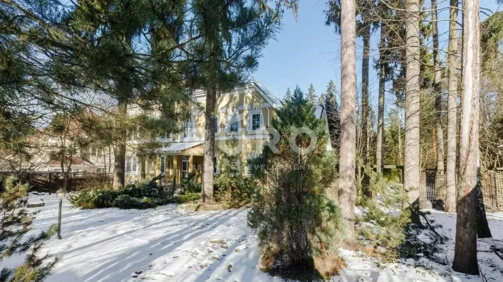 Участок в Московская область, Одинцовский городской округ, д. ... - Фото 0