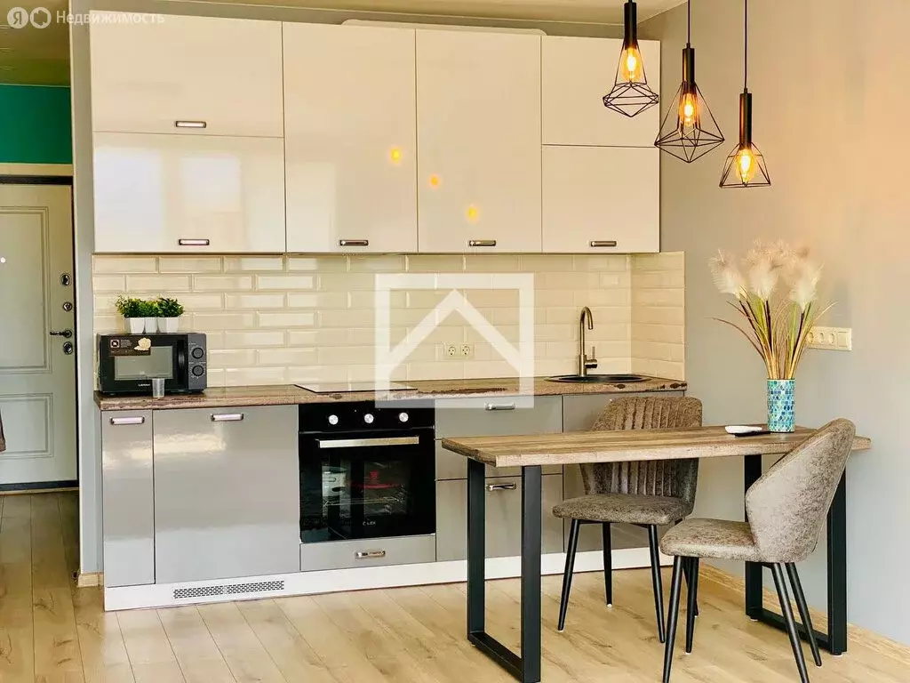 Квартира-студия: Ялта, улица Руданского, 21А (42 м) - Фото 1