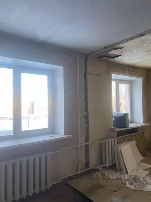 2-к кв. Свердловская область, Новоуральск Первомайская ул., 23 (40.6 ... - Фото 1