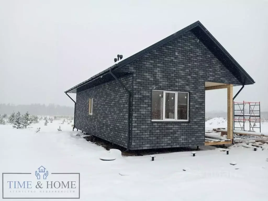 Дом в Свердловская область, Полевской городской округ, д. Раскуиха  ... - Фото 0