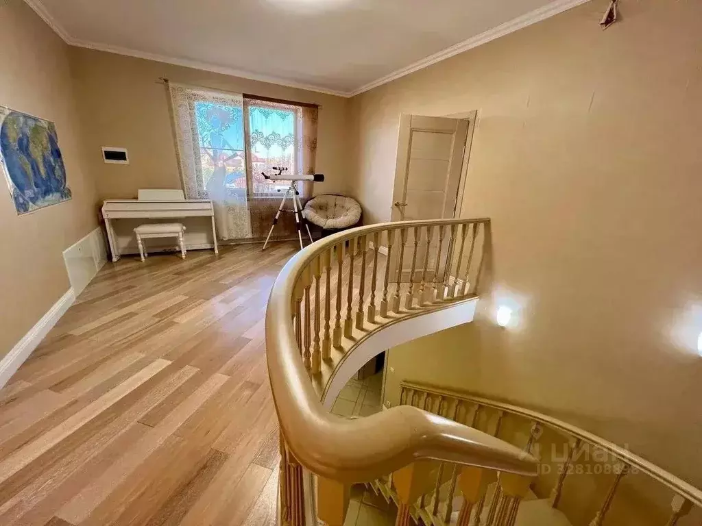 Дом в Краснодарский край, Динская ст-ца пер. Заводской, 8 (338 м) - Фото 2