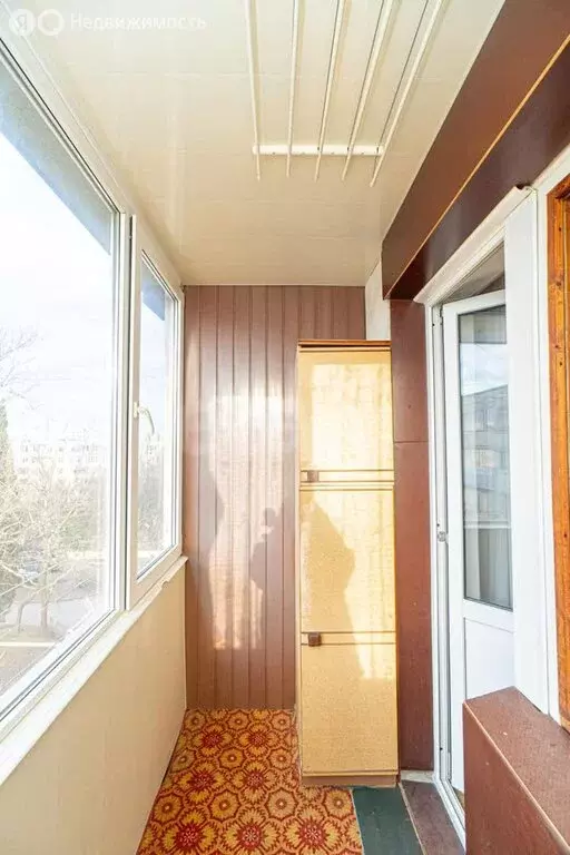 3-комнатная квартира: Севастополь, улица Адмирала Юмашева, 26 (59.1 м) - Фото 1