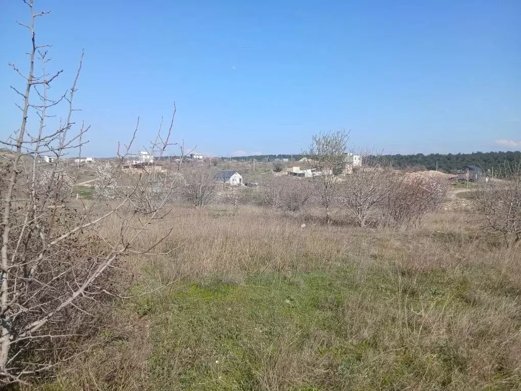 Участок в Севастополь ул. 1-я Линия (10.0 сот.) - Фото 1