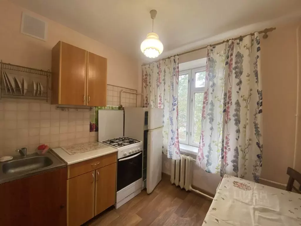 2-к кв. Москва Химкинский бул., 13 (42.5 м) - Фото 1