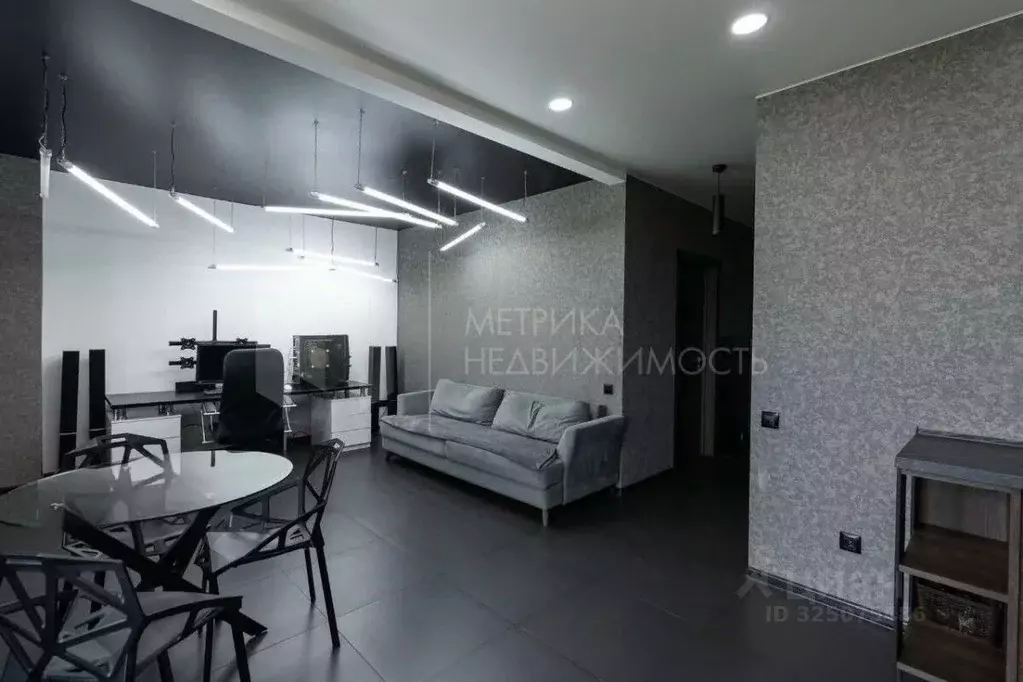 2-к кв. Тюменская область, Тюмень Интернациональная ул., 199к1 (48.0 ... - Фото 2