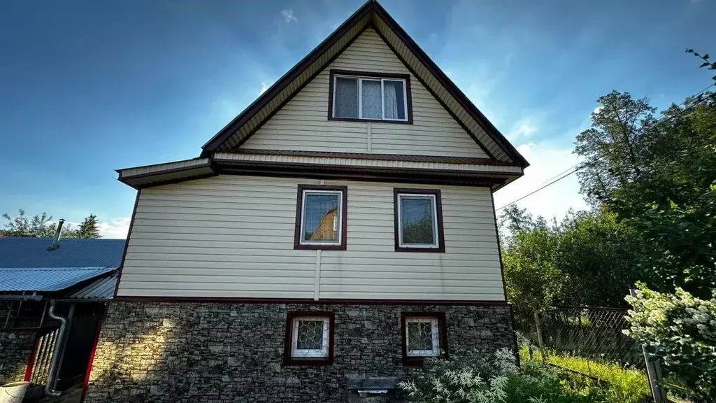 Дом в Башкортостан, Уфимский район, Юматовский сельсовет, Солнечный-3 ... - Фото 1