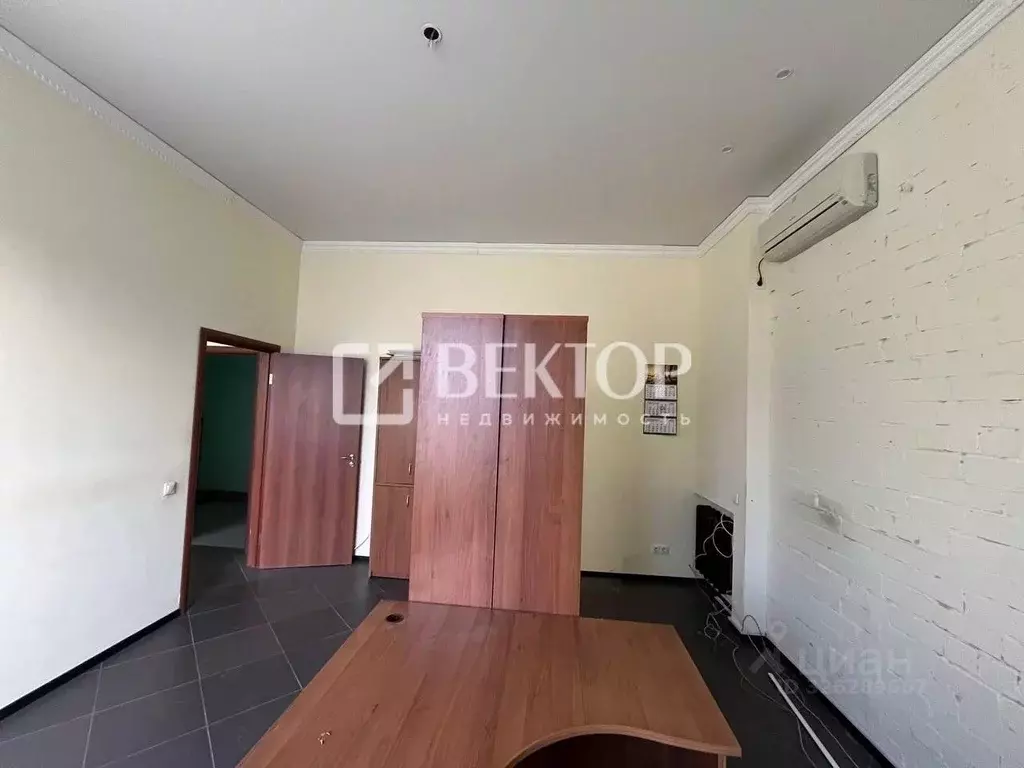 Офис в Ярославская область, Ярославль ул. Калинина, 18 (80 м) - Фото 2