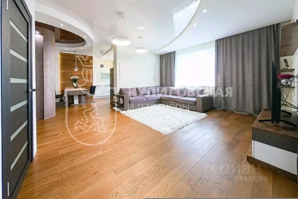 Квартира, 3 комнаты, 160 м - Фото 0