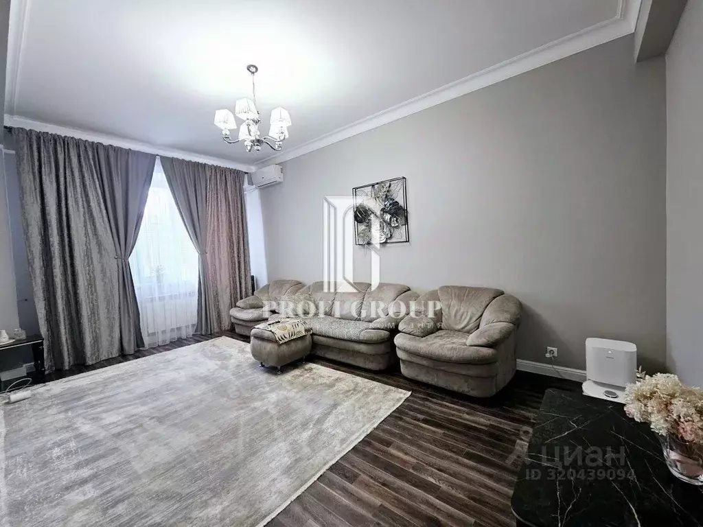 3-к кв. Дагестан, Махачкала ул. Максима Горького (100.0 м) - Фото 1