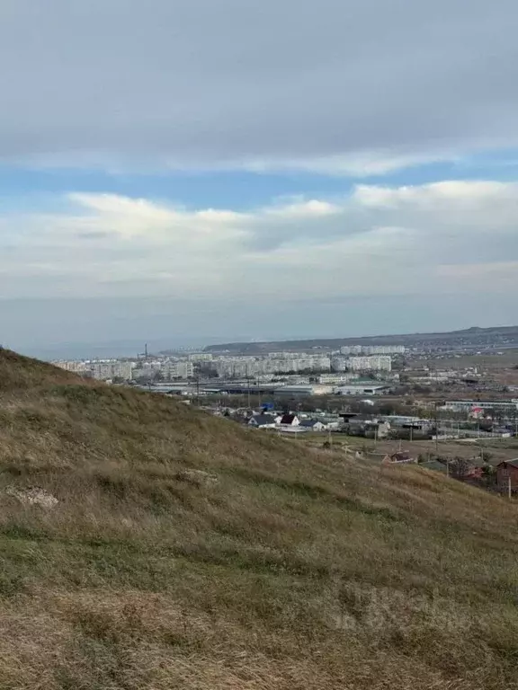 Участок в Крым, Керчь Вулкан СНТ, проезд Счастья, 14 (6.0 сот.) - Фото 1