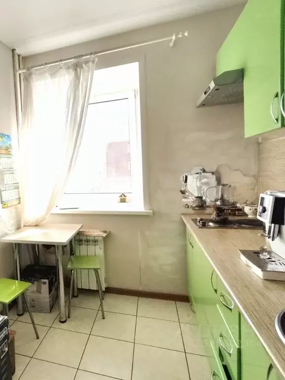 2-к кв. Омская область, Омск Светловская ул., 10 (34.7 м) - Фото 2