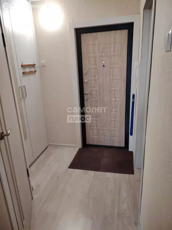 1-комнатная квартира: Омск, микрорайон Заозёрный, улица Бородина, 4/1 ... - Фото 1