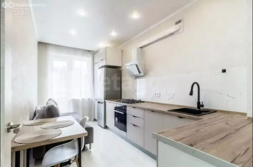 1-комнатная квартира: Калининград, улица Старшины Дадаева, 71 (42 м) - Фото 1