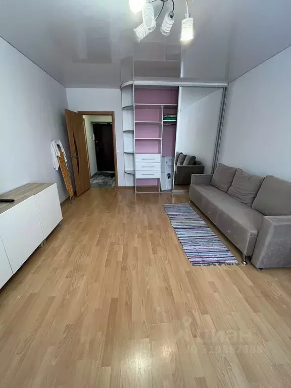 1-к кв. Тюменская область, Тюмень ул. Циолковского, 9 (30.0 м) - Фото 1
