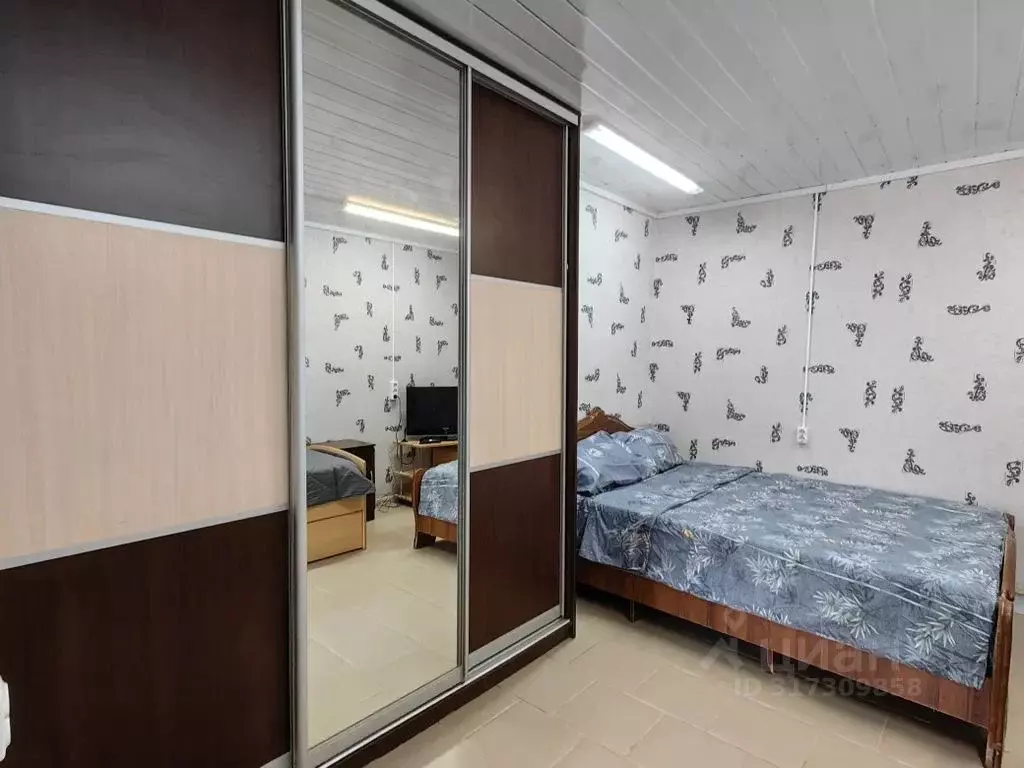 1-к кв. Краснодарский край, Туапсе Коммунистическая ул., 30 (40.0 м) - Фото 1